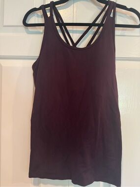 Set of GAP Double-Strap Tank Top in Deep Plum and Gray
